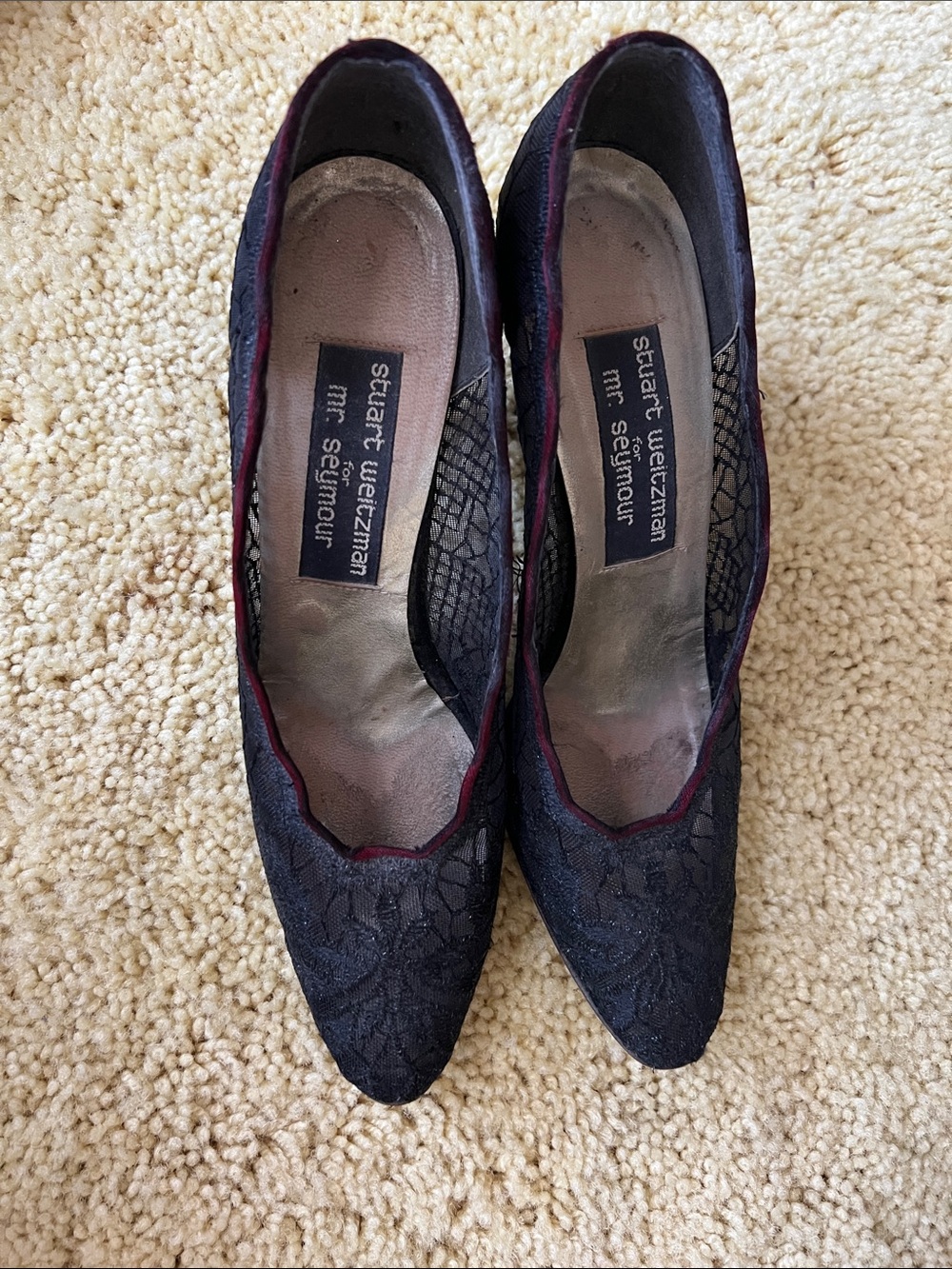 Stuart Weitzman Black Lace Pointed heels with Burgundy Trim